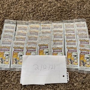 35x SEALED Pokemon 25th Anniversary